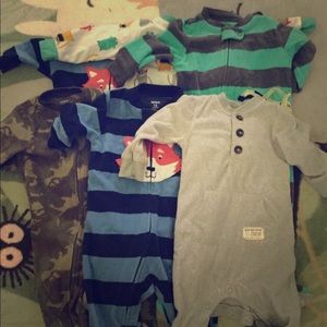 Bundle of 6 Fleece Pajamas